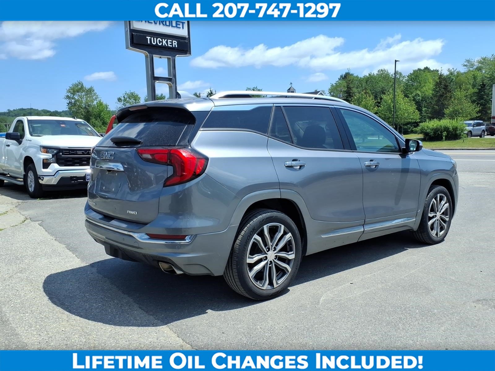 Used 2020 GMC Terrain Denali w/ Denali Premium Package AWD/4WD image 6