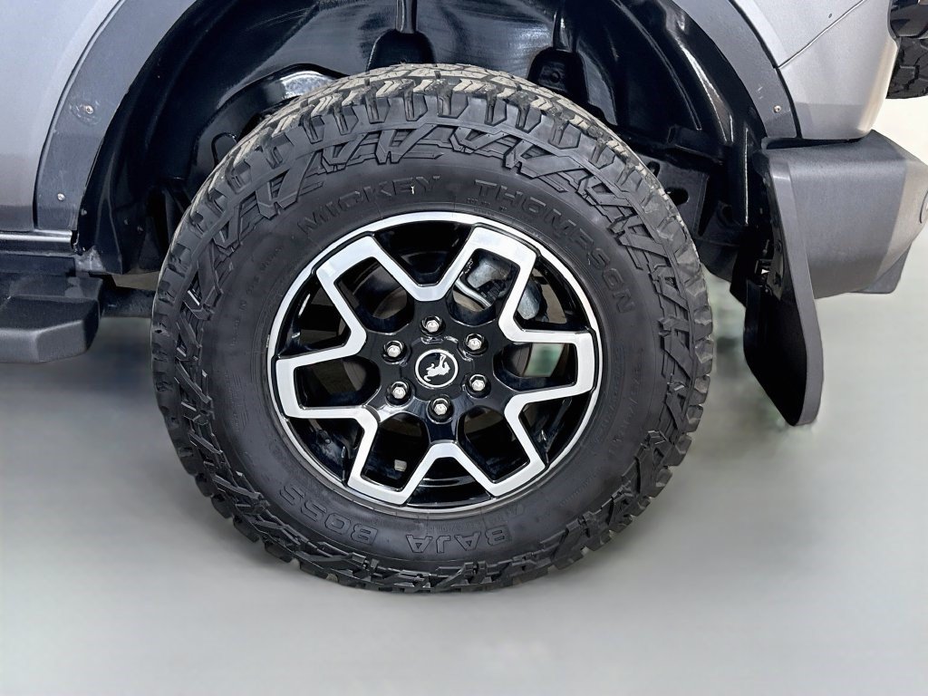 Used 2021 Ford Bronco Outer Banks AWD/4WD image 36