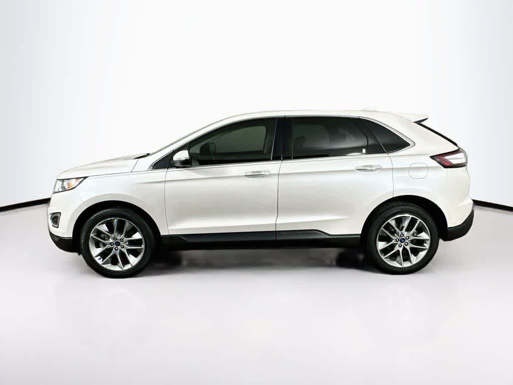 Used 2017 Ford Edge Titanium w/ Equipment Group 302A AWD/4WD image 3