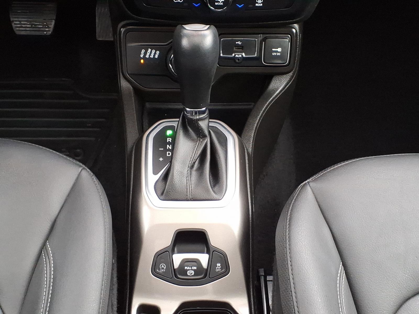 Certified 2021 Jeep Renegade Limited w/ Sun & Sound Group image 17