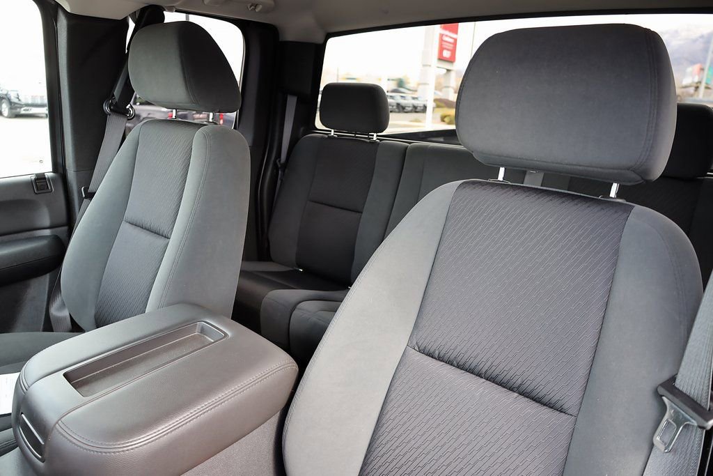 Used 2009 Chevrolet Silverado 2500 W/T image 16