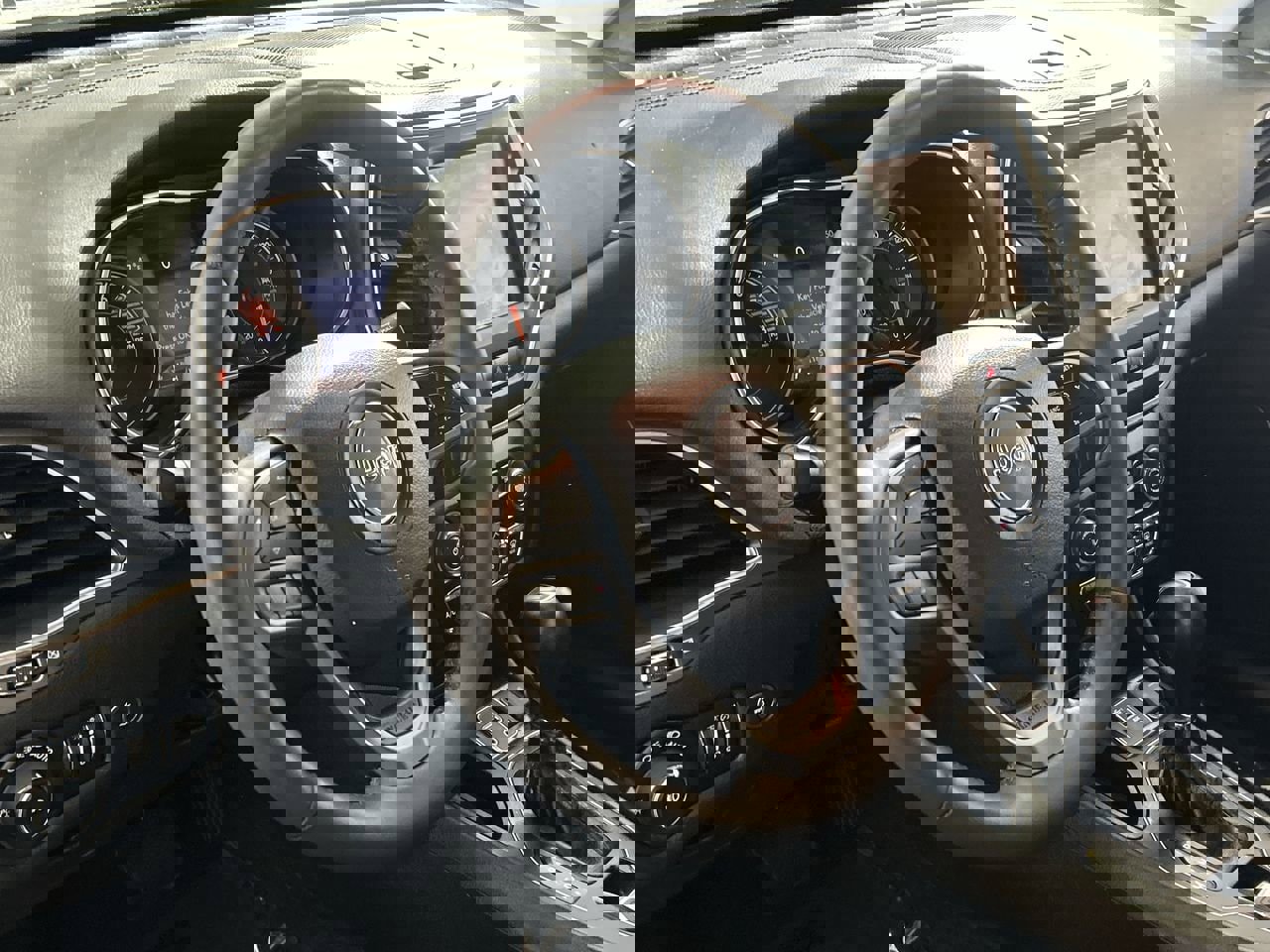 Used 2022 Jeep Cherokee Latitude Lux image 12