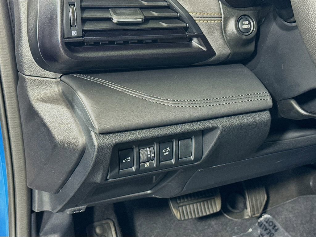 Used 2025 Subaru Outback Wilderness w/ Wilderness Package AWD/4WD image 10