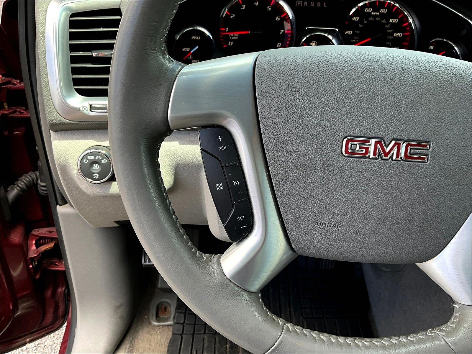 Used 2015 GMC Acadia SLT AWD/4WD image 11