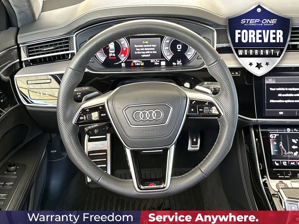 Used 2024 Audi S8 AWD/4WD image 17