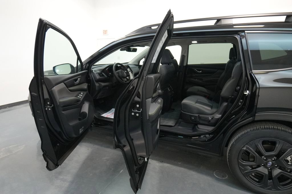 New 2025 Subaru Ascent Onyx Edition image 21