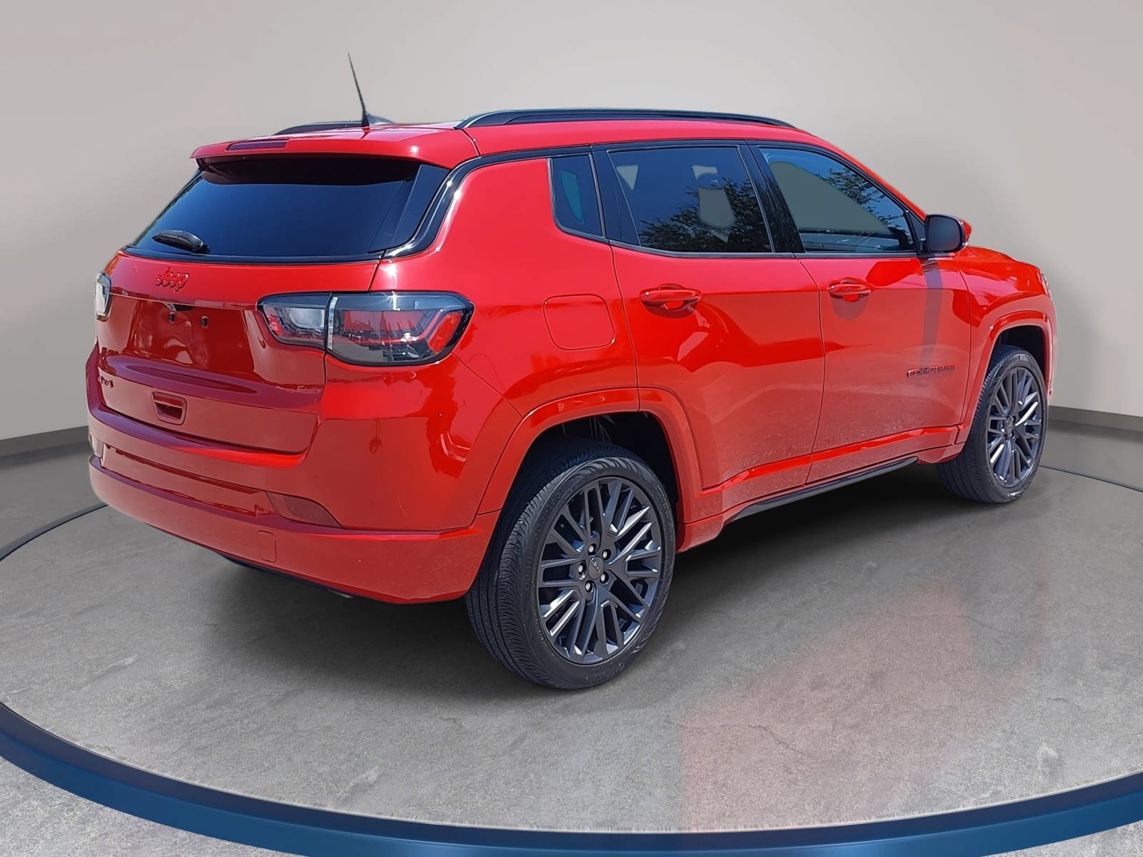Used 2023 Jeep Compass Limited w/ Elite Group for (Red) Edition AWD/4WD image 5