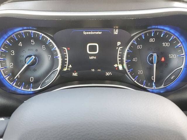 New 2026 Chrysler Pacifica Select FWD image 21