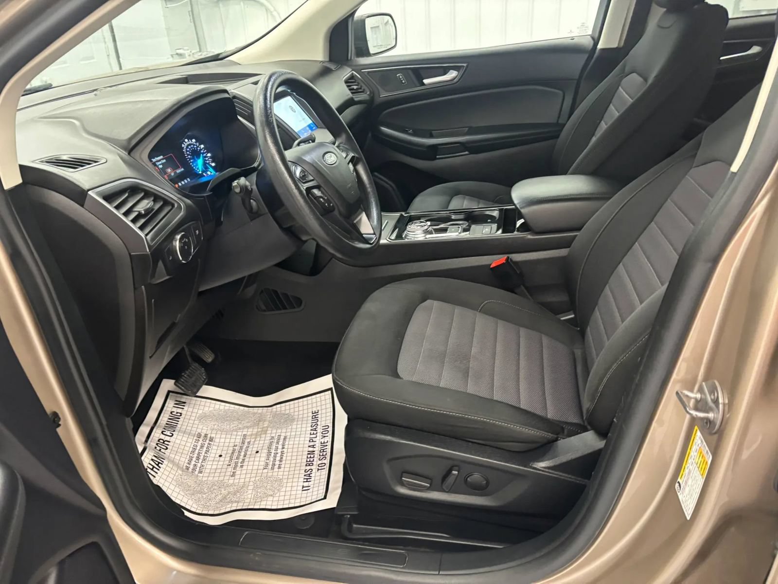 Used 2020 Ford Edge SE w/ Cargo Accessory Package FWD image 37