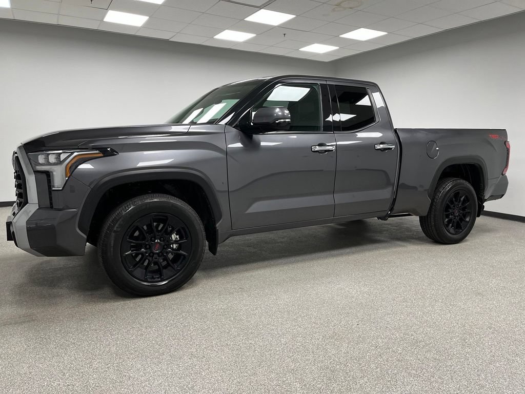 Used 2022 Toyota Tundra Limited w/ TRD Off-Road Package AWD/4WD image 6