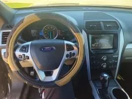 Used 2013 Ford Explorer XLT AWD/4WD image 16