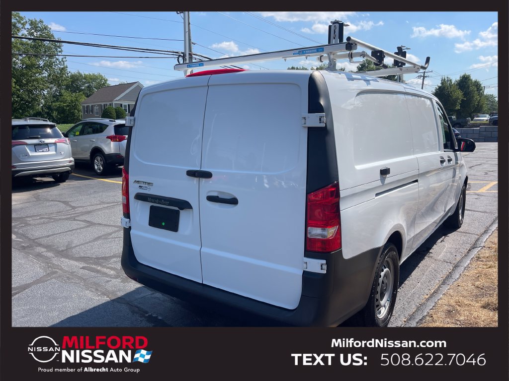 Used 2023 Mercedes-Benz Metris image 5