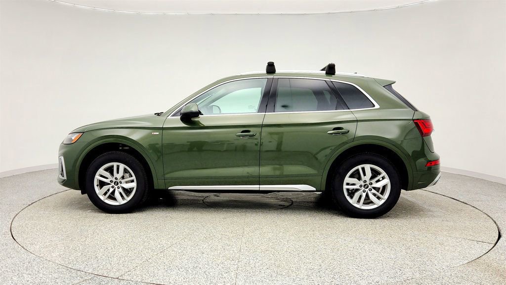 Used 2024 Audi Q5 2.0T Premium w/ Convenience Package image 7