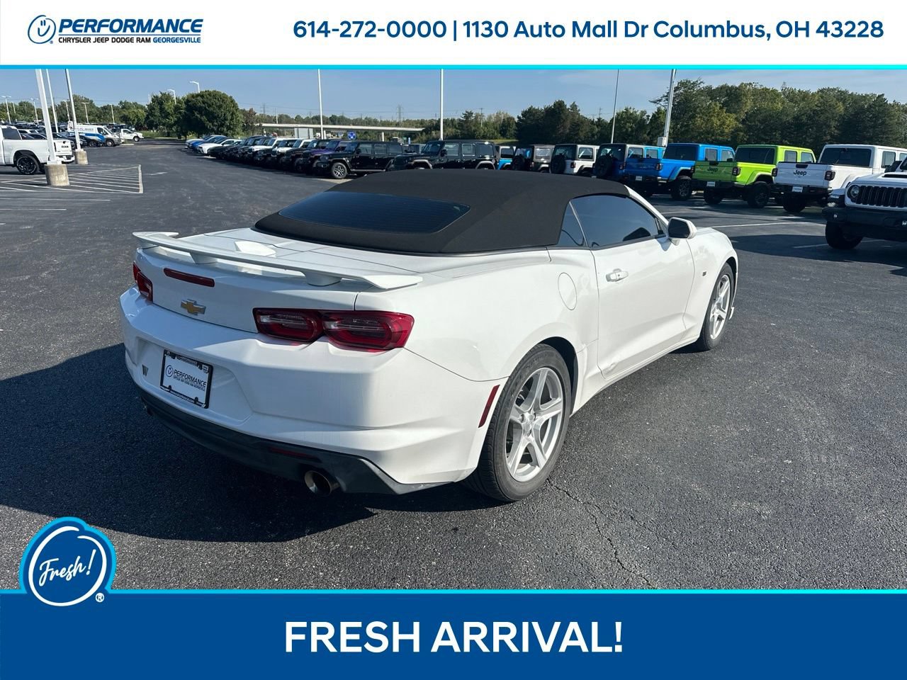Used 2023 Chevrolet Camaro LT RWD image 4