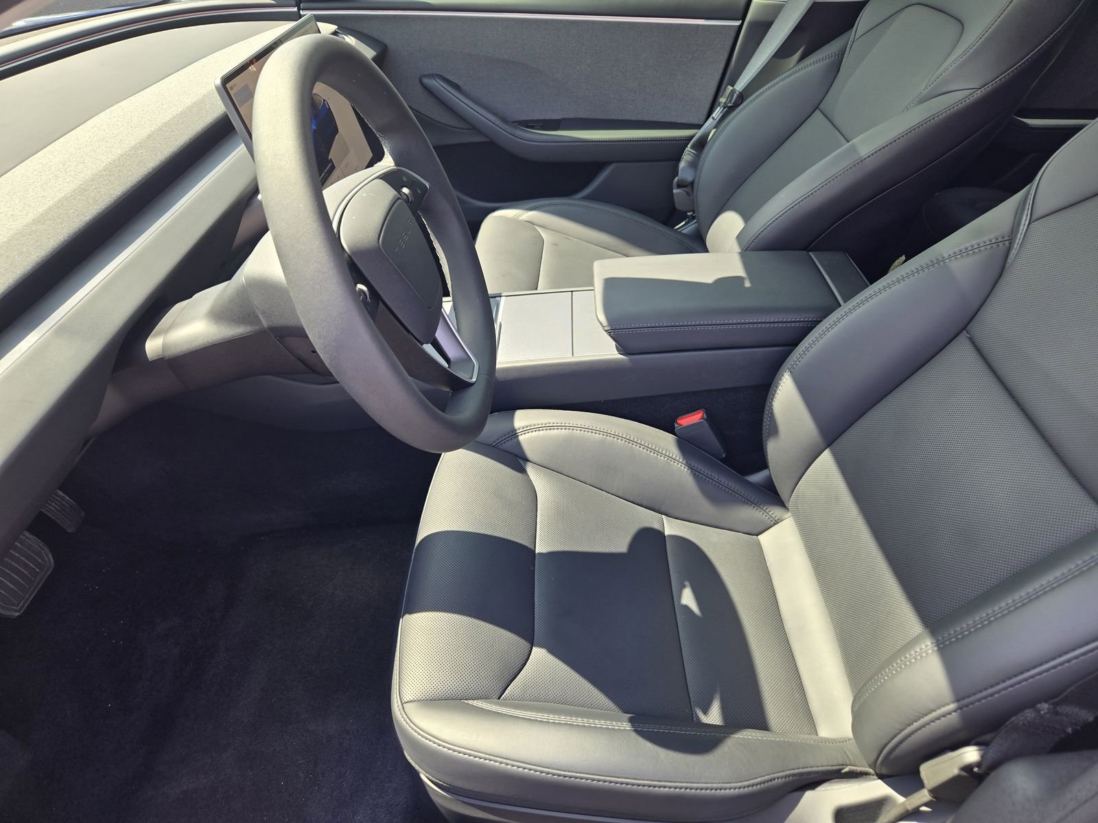 Used 2024 Tesla Model 3 Long Range RWD image 12