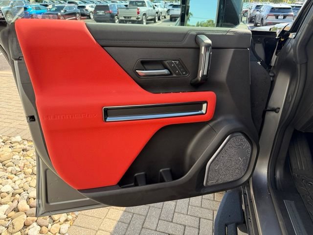 Used 2026 GMC Hummer EV 3X w/ Carbon Fiber Edition Package AWD/4WD image 18
