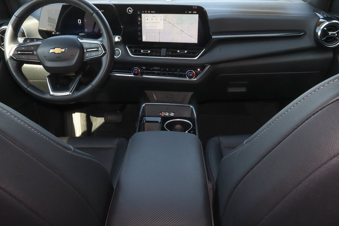 Used 2025 Chevrolet Equinox LT w/ Convenience Package II FWD image 10