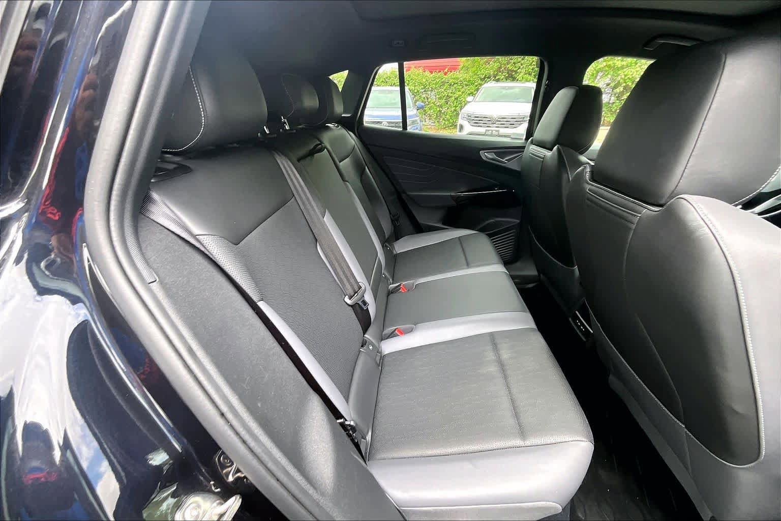 Used 2023 Volkswagen ID.4 Pro S RWD image 19