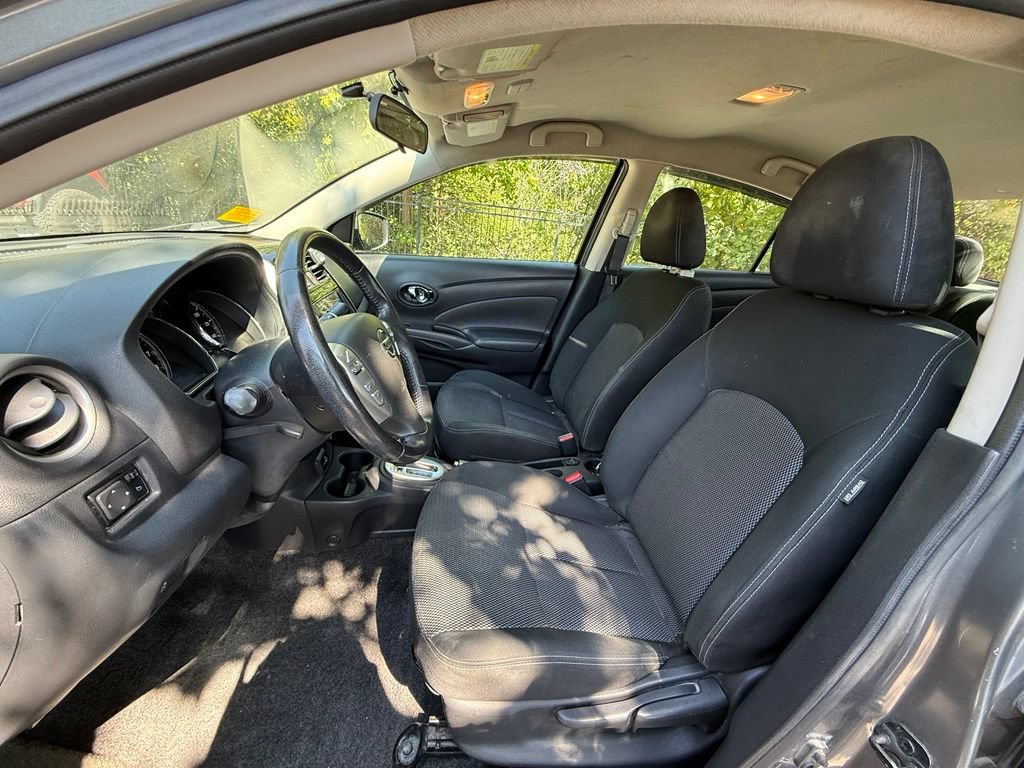 Used 2019 Nissan Versa SV w/ SV Special Edition Package FWD image 11