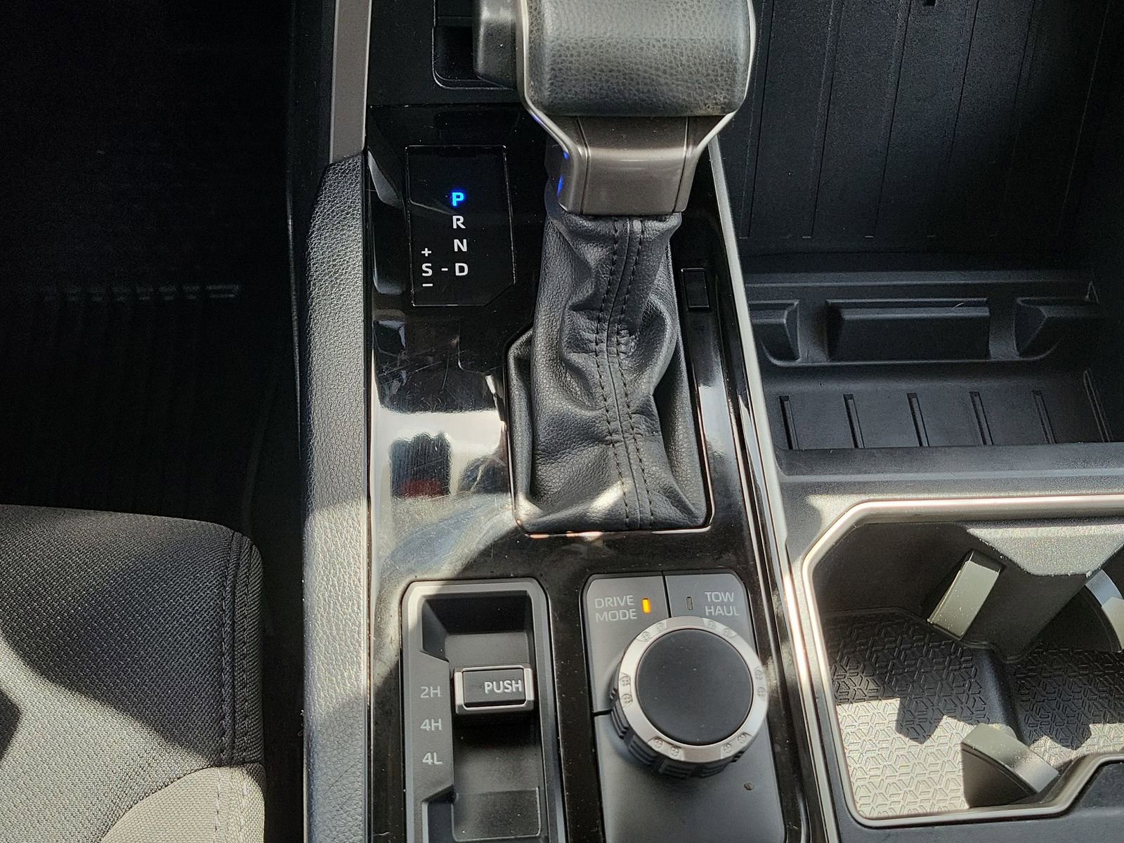 Used 2023 Toyota Tundra SR5 AWD/4WD image 15