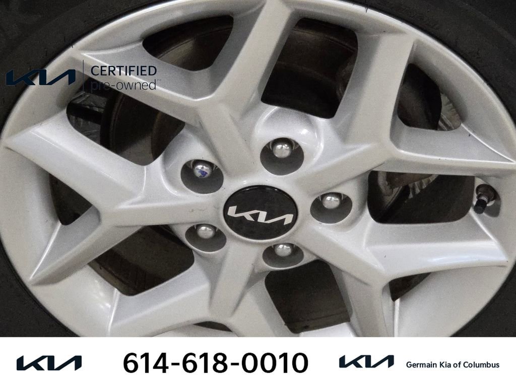 Certified 2023 Kia Soul S FWD image 13
