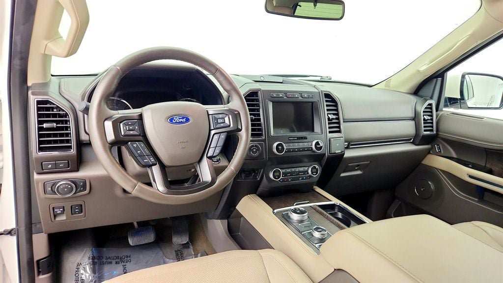 Used 2019 Ford Expedition Limited w/ Special Edition Package AWD/4WD image 13