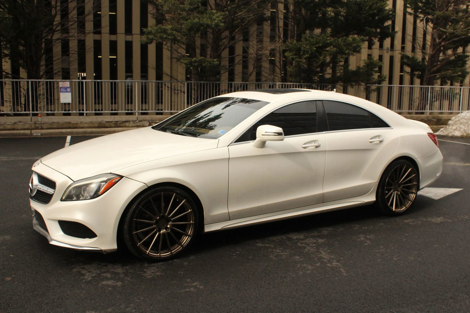 Used 2015 Mercedes-Benz CLS 400 image 12