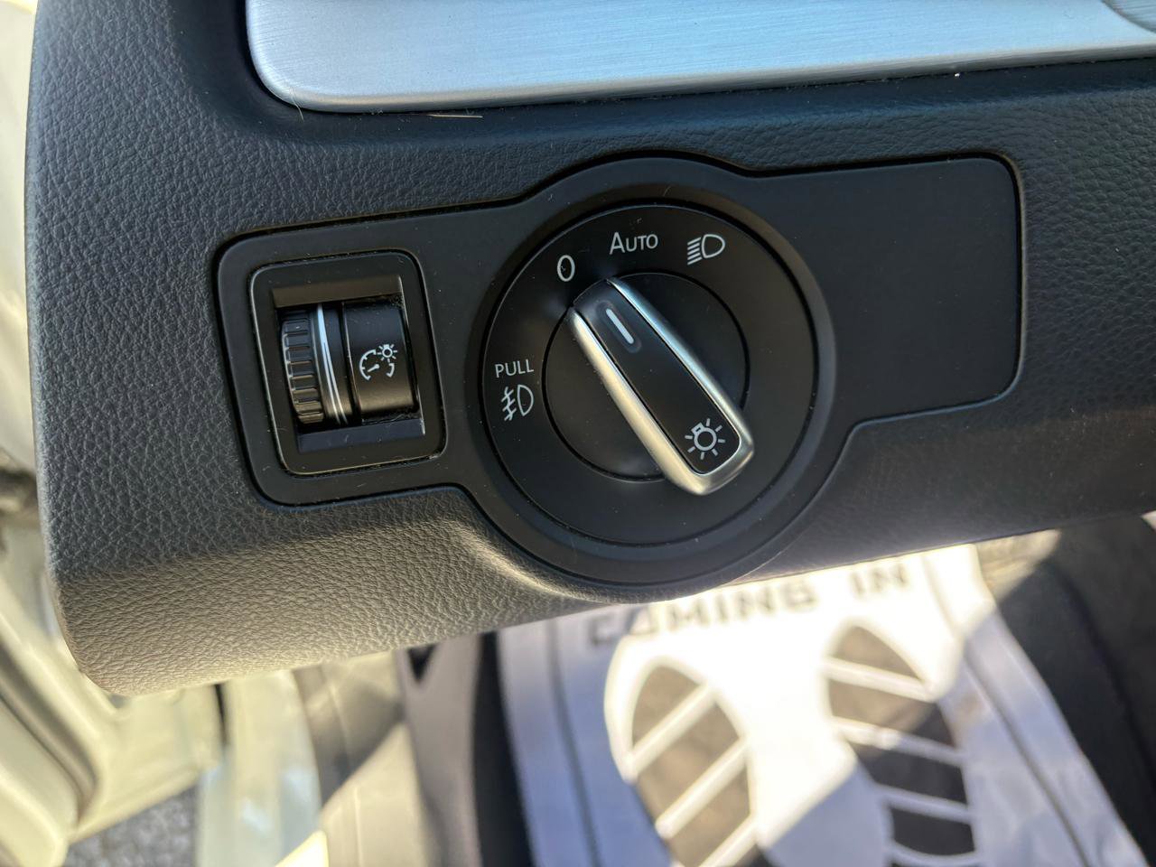Used 2015 Volkswagen CC Sport FWD image 27