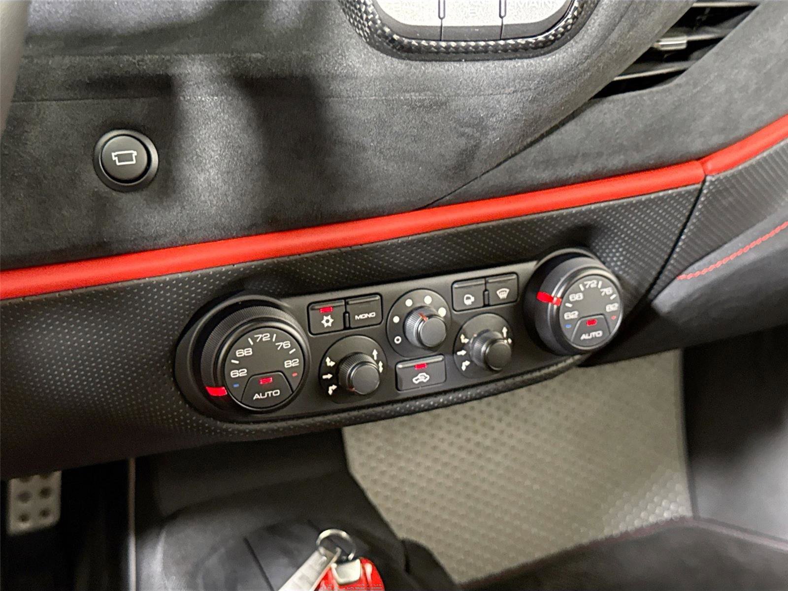 Used 2019 Ferrari 488 Pista Coupe image 21