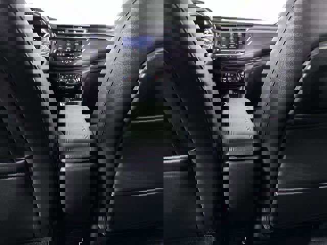 Used 2023 Buick Encore GX Essence w/ Experience Buick Package image 50