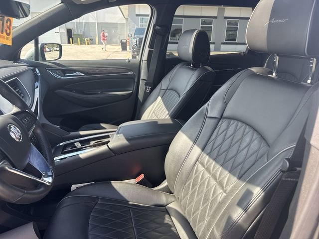 Used 2023 Buick Enclave Avenir w/ Avenir Technology Package image 20