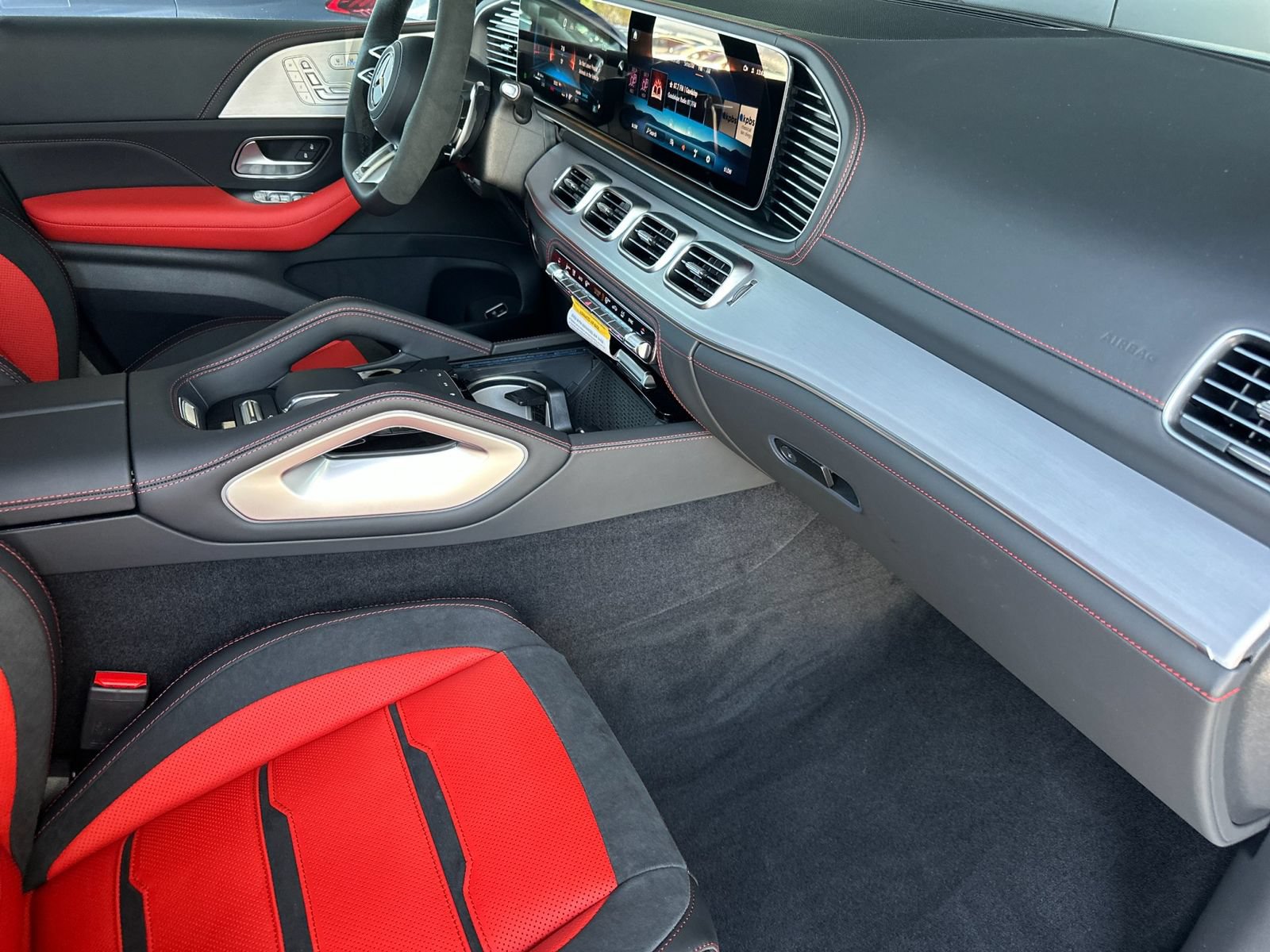 New 2026 Mercedes-Benz GLE 53 AMG 4MATIC Coupe image 16