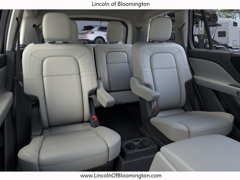 New 2026 Lincoln Aviator Reserve AWD/4WD image 14