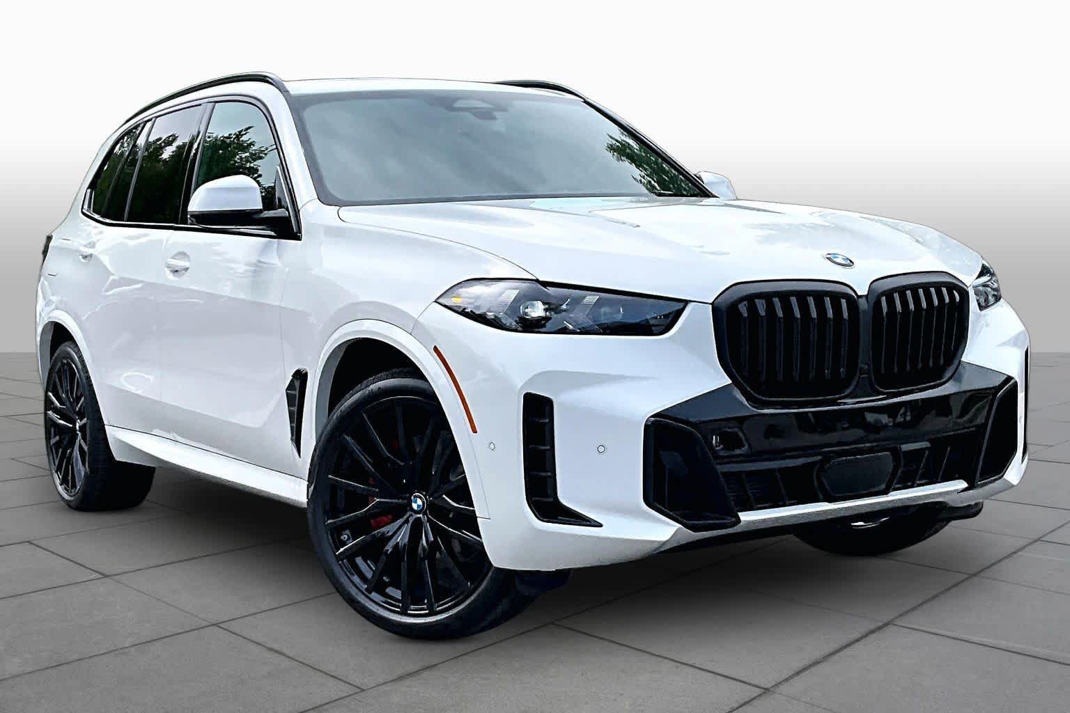 New 2026 BMW X5 xDrive40i w/ M Sport Package AWD/4WD image 2