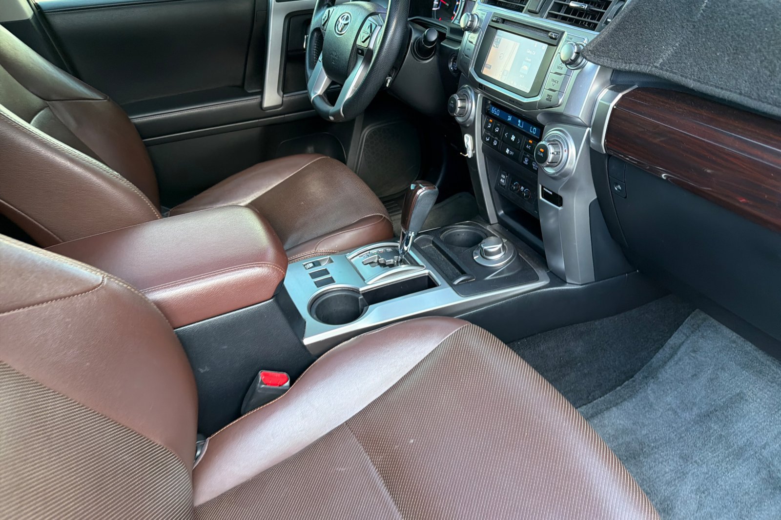 Used 2016 Toyota 4Runner Limited AWD/4WD image 20