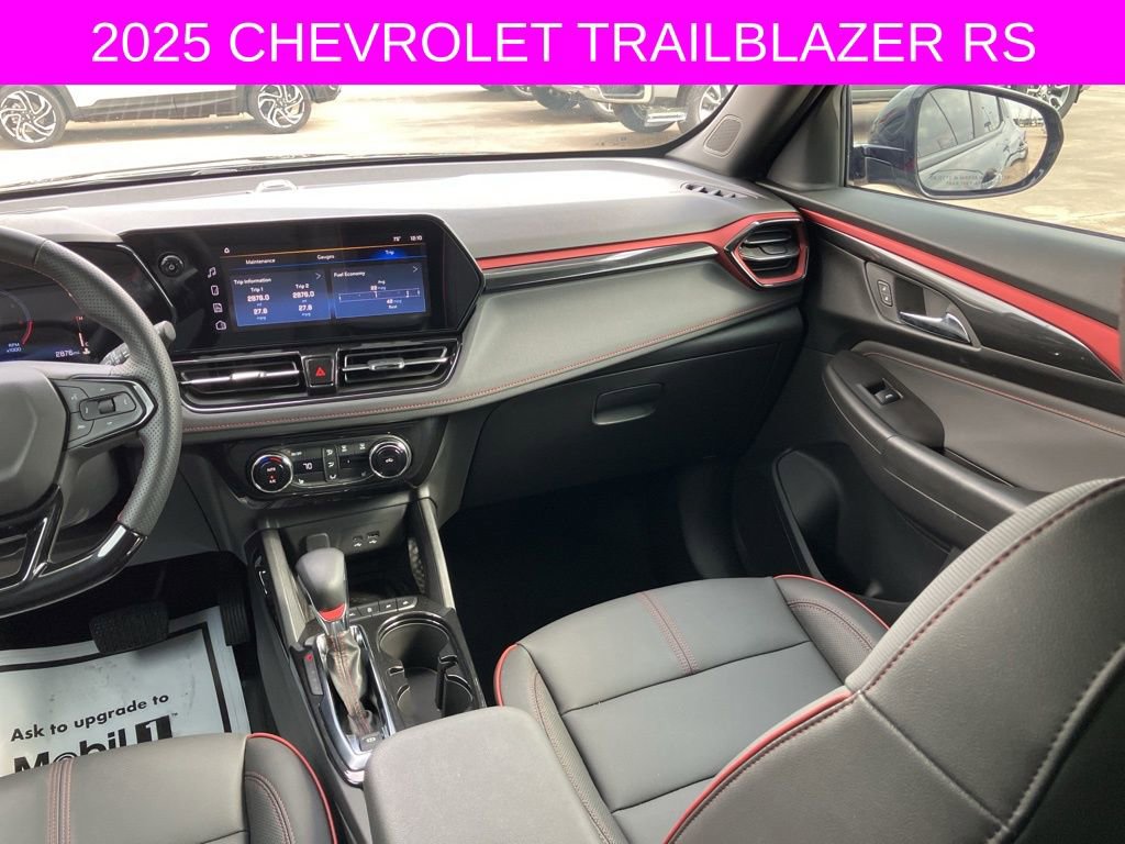 Used 2025 Chevrolet TrailBlazer RS w/ Convenience Package image 19