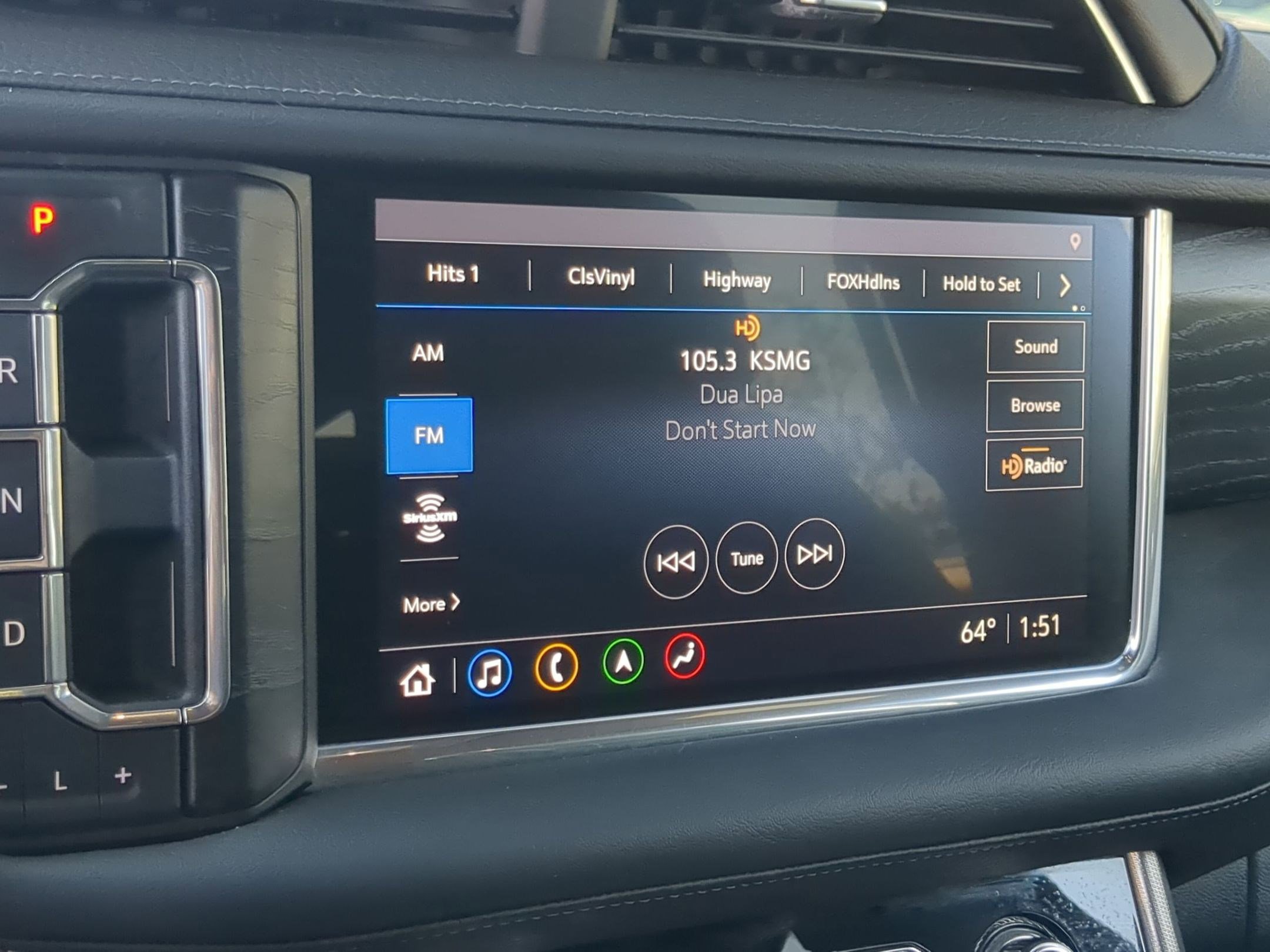 Used 2021 GMC Yukon Denali w/ Denali Premium Package image 15