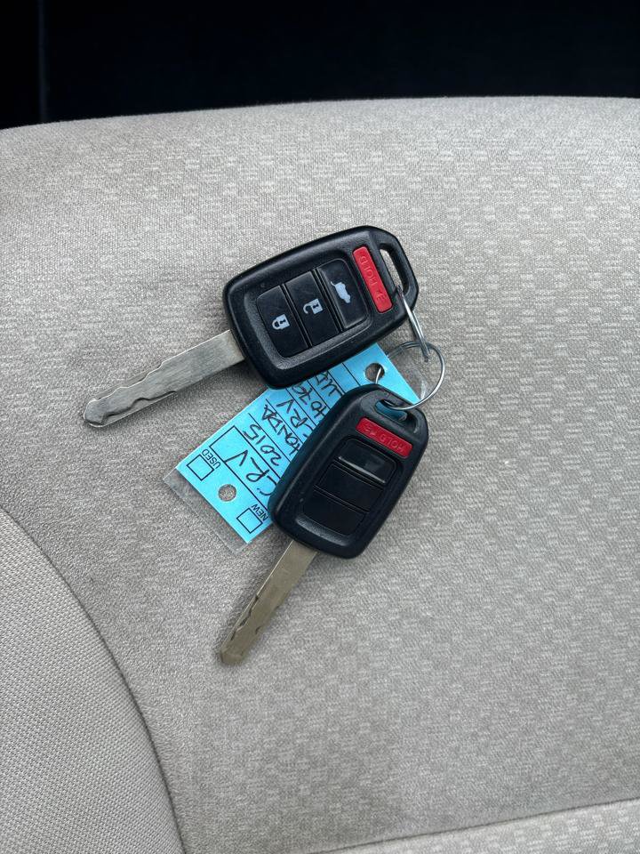 Used 2015 Honda CR-V LX image 32