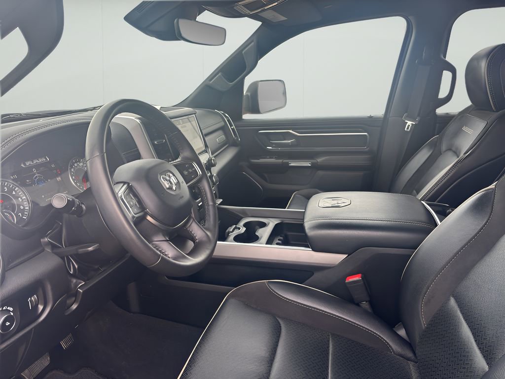 Used 2024 RAM 1500 Laramie image 16