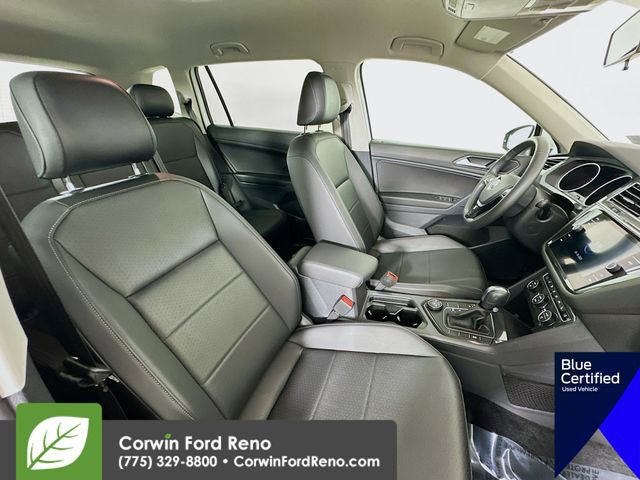 Used 2020 Volkswagen Tiguan SE image 29
