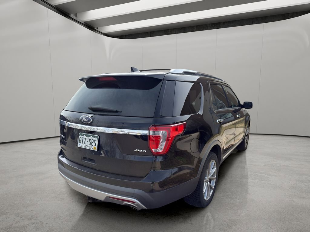 Used 2016 Ford Explorer Limited image 4