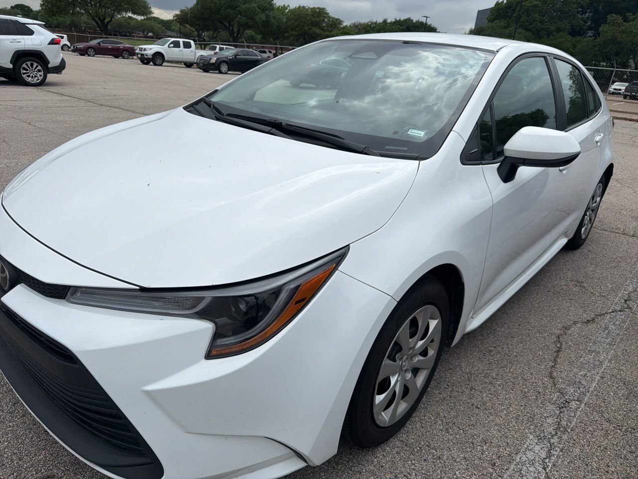 Used 2024 Toyota Corolla LE image 1