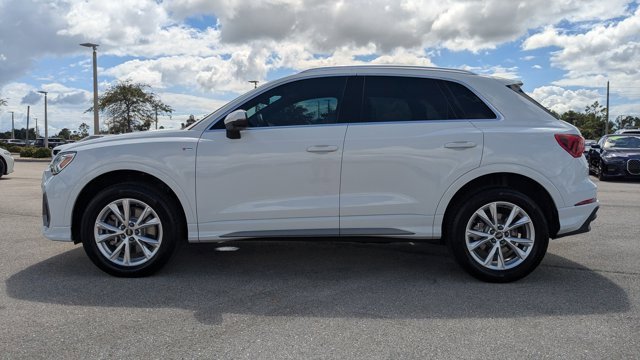 Used 2024 Audi Q3 2.0T Premium Plus w/ Premium Plus Package image 8