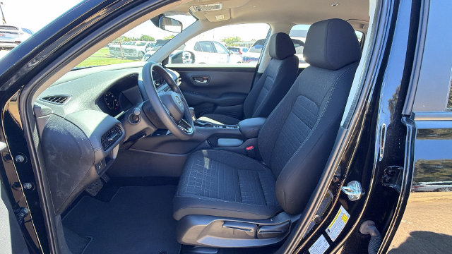 New 2027 Honda HR-V LX image 32