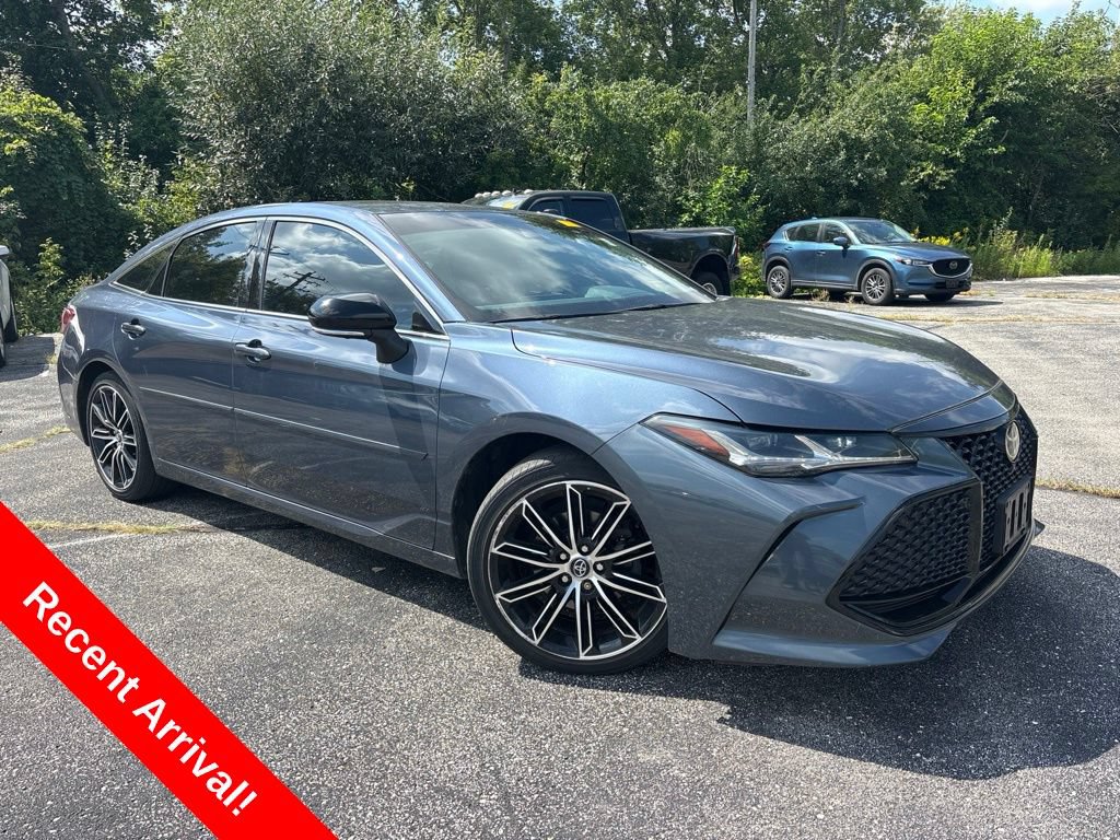 Used 2020 Toyota Avalon Touring w/ Advanced Safety Package FWD image 1