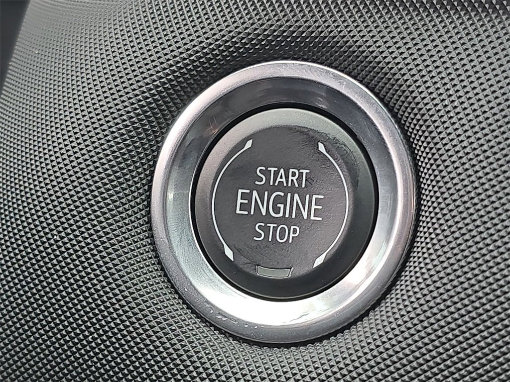 Used 2024 Chevrolet Colorado Z71 w/ Z71 Convenience Package 2 image 17