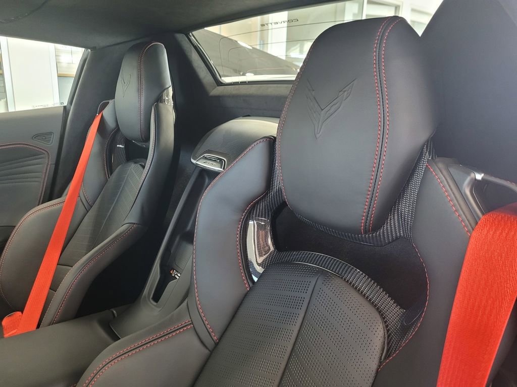 New 2026 Chevrolet Corvette Z06 w/ Z07 Performance Package image 9