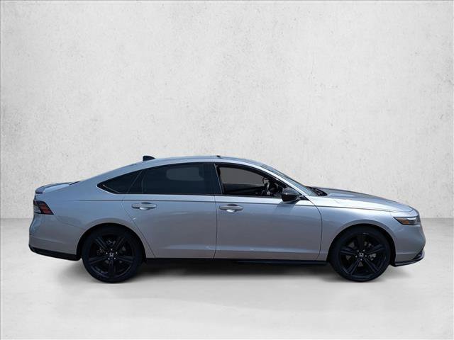 Used 2023 Honda Accord Sport image 4