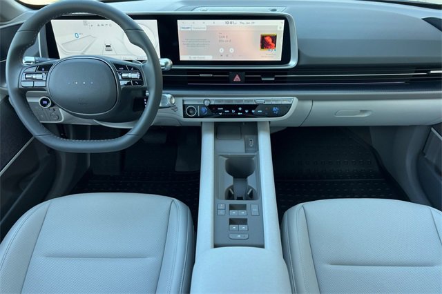 Certified 2025 Hyundai Ioniq 6 SEL image 18