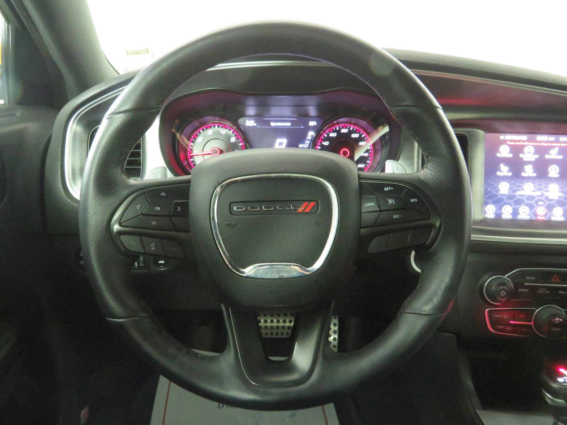 Used 2017 Dodge Charger R/T image 13